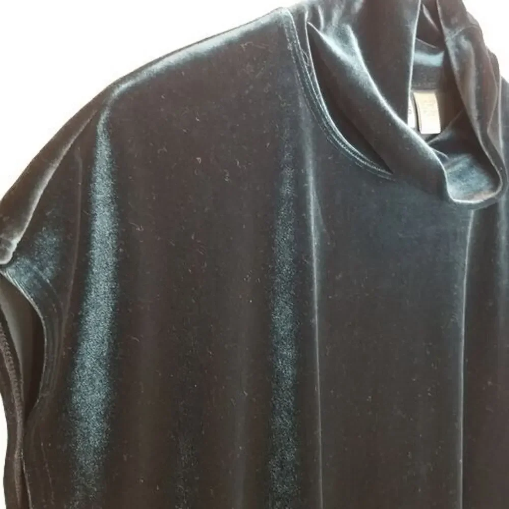 Chicos Velvet Top Mock Neck Size 2 (Large) Holiday Cocktail Party Evening Dressy